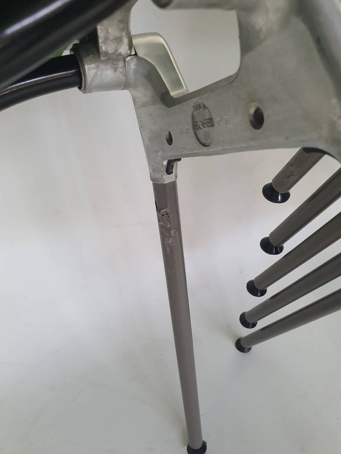 Set of 6 G.Piretti chairs for Castelli