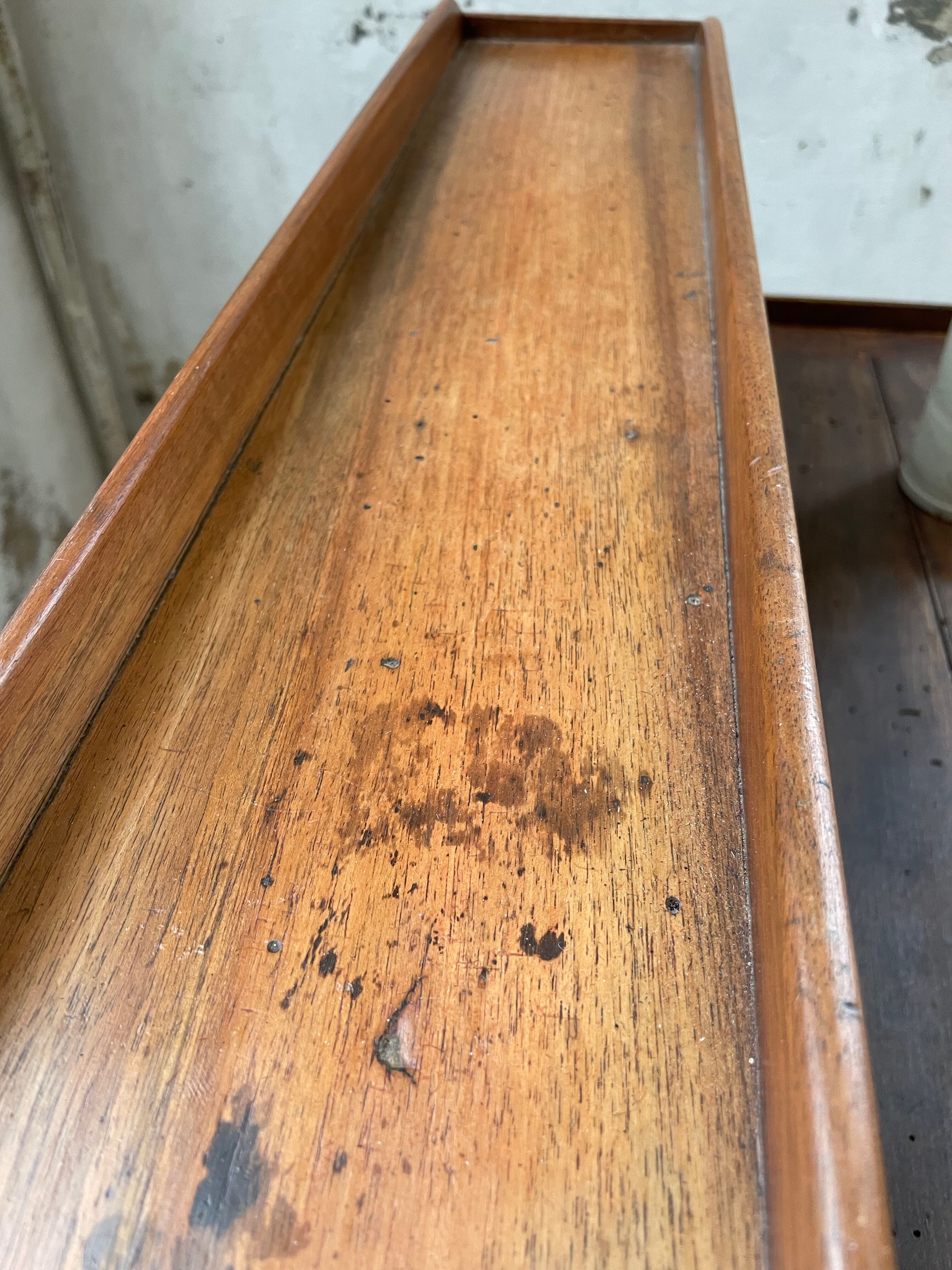 Establishment of jeweler XIXth oak