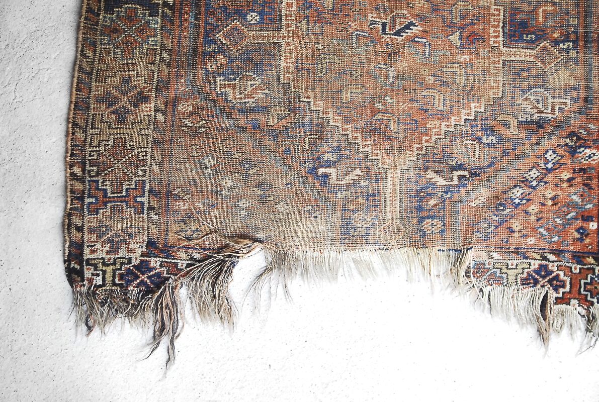 Antique hand-woven carpet, 1850 shiraz persian  150x110cm