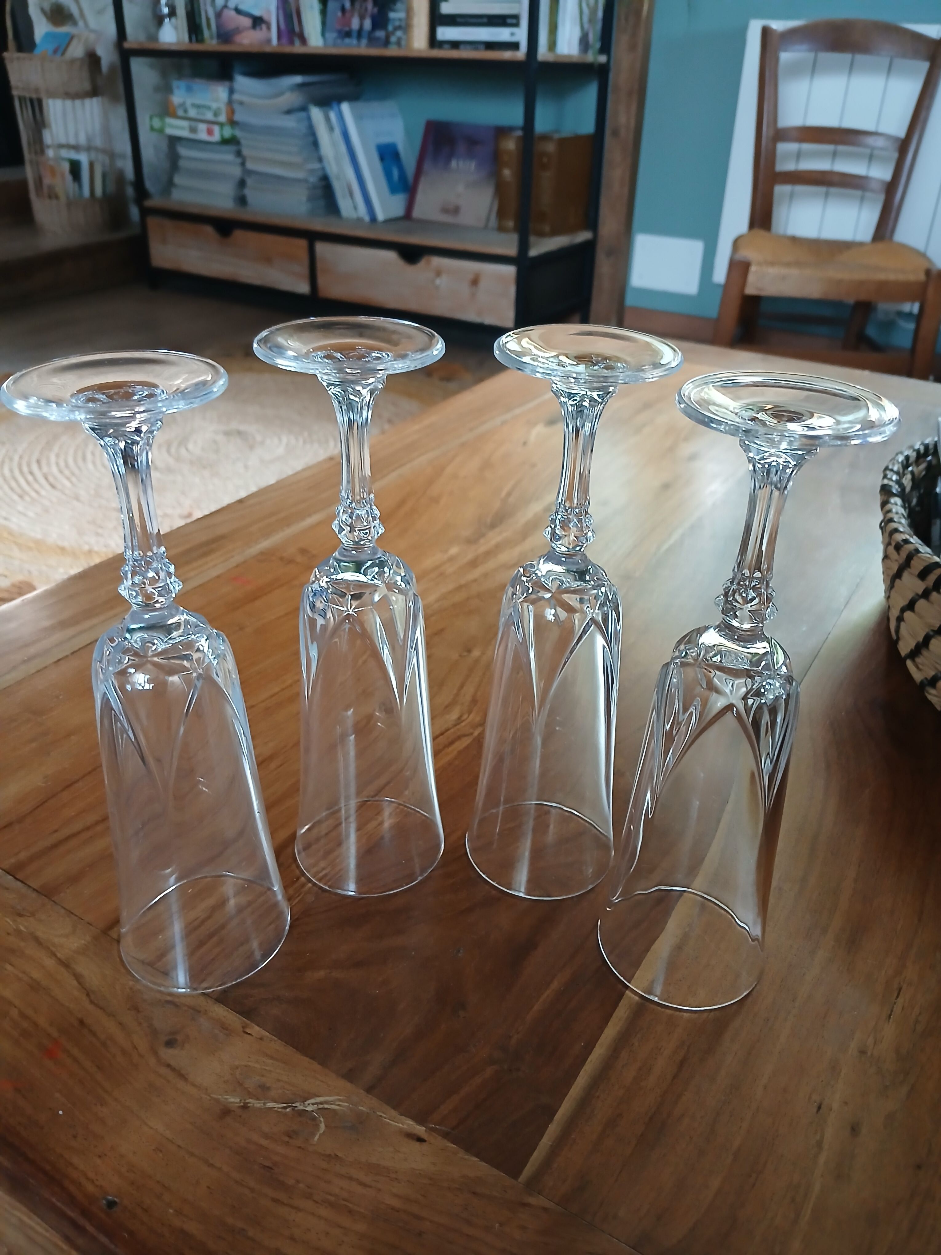 4 vintage crystal champagne flutes from Arques