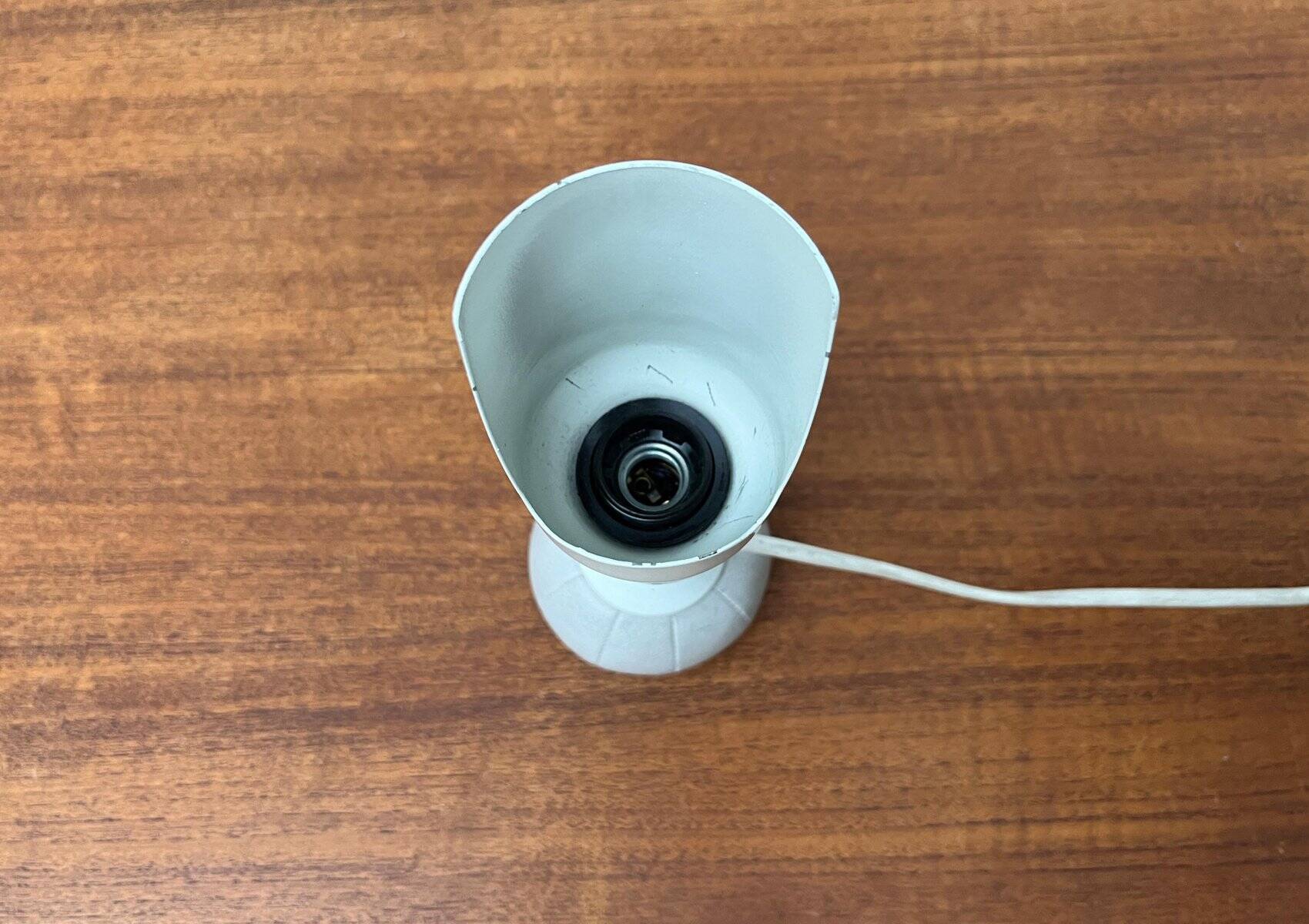 Italian table lamp model 600/P from the mid-century space by Gino Sarfatti for Arteluce, 1960s.