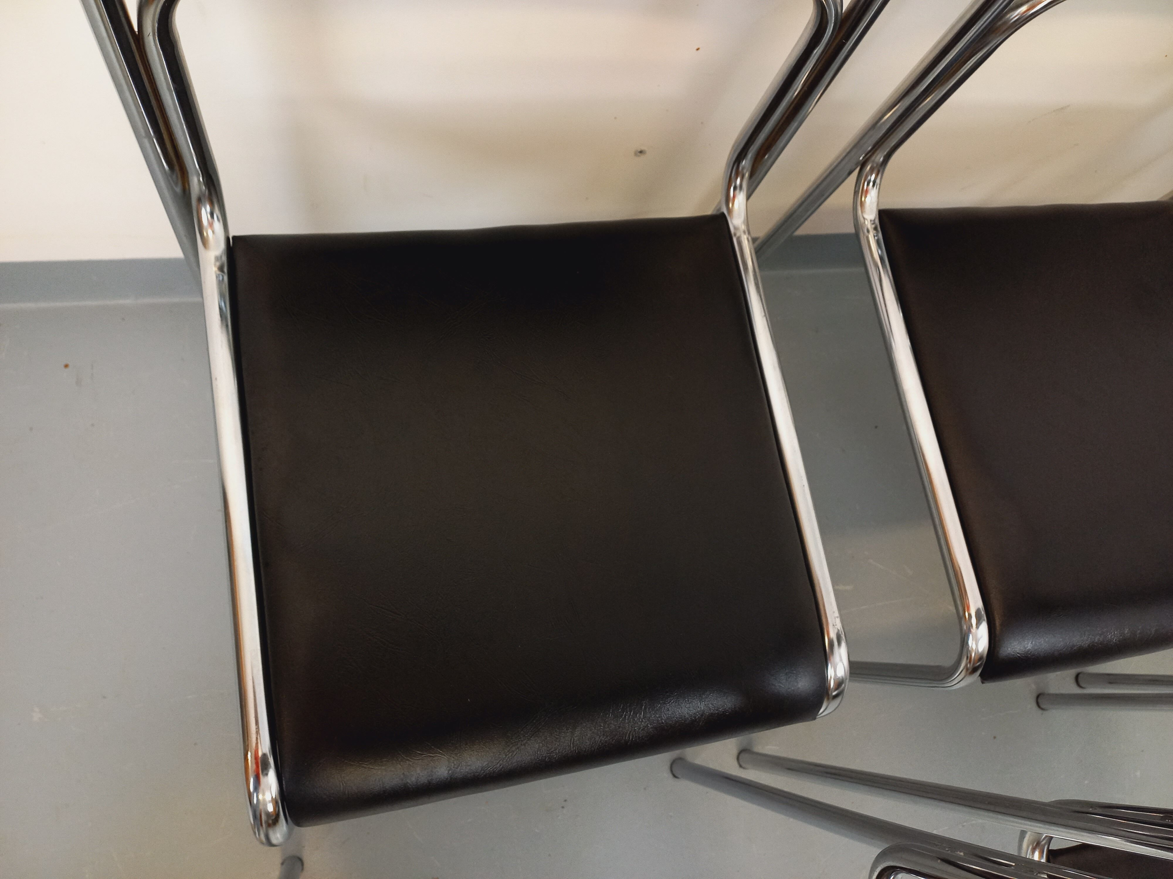 Set of 6 vintage Italian stackable chairs in chrome metal and skai.