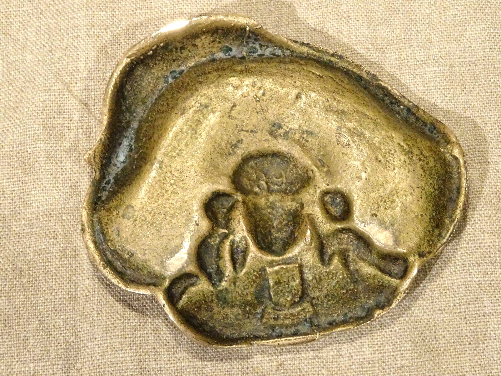 Old empty bronze cup pocket with D'artagnan musketeer decoration 12.9 x 11.1 cm
