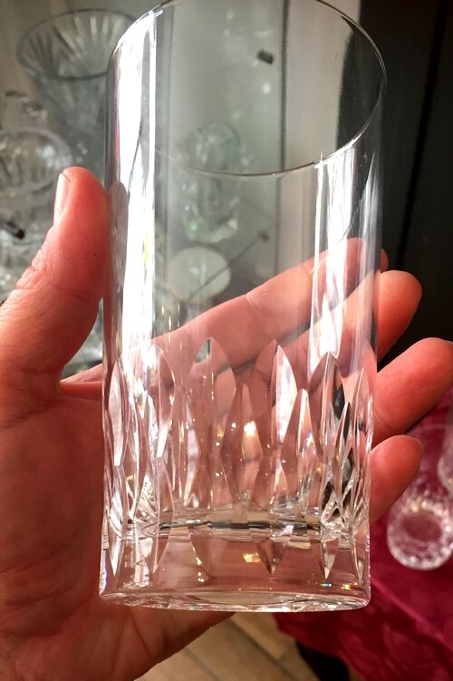 Suite de 11 verres a jus de fruits eau baccarat