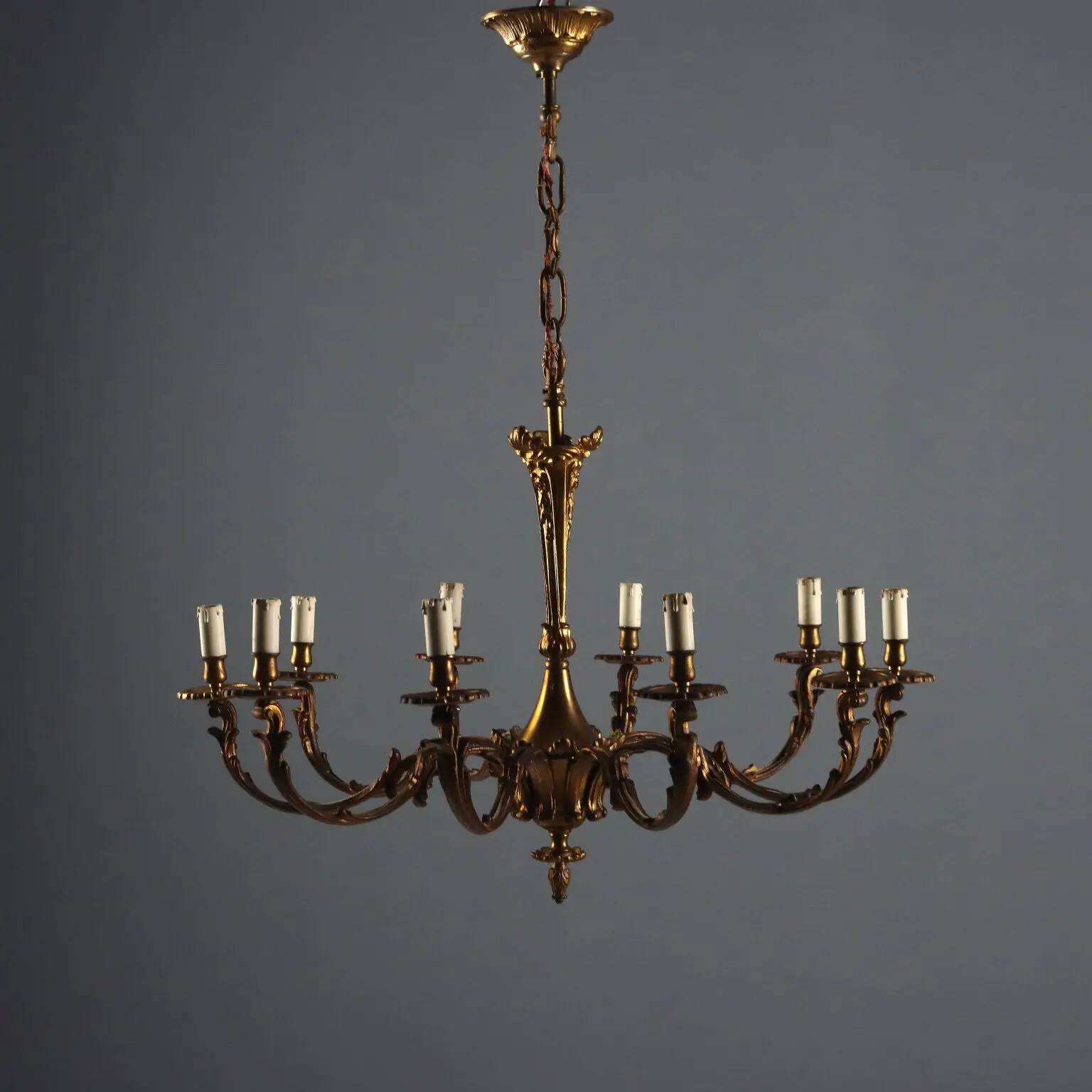 Antique gilded bronze chandelier with 10 lights, Italy, early 20th century.
