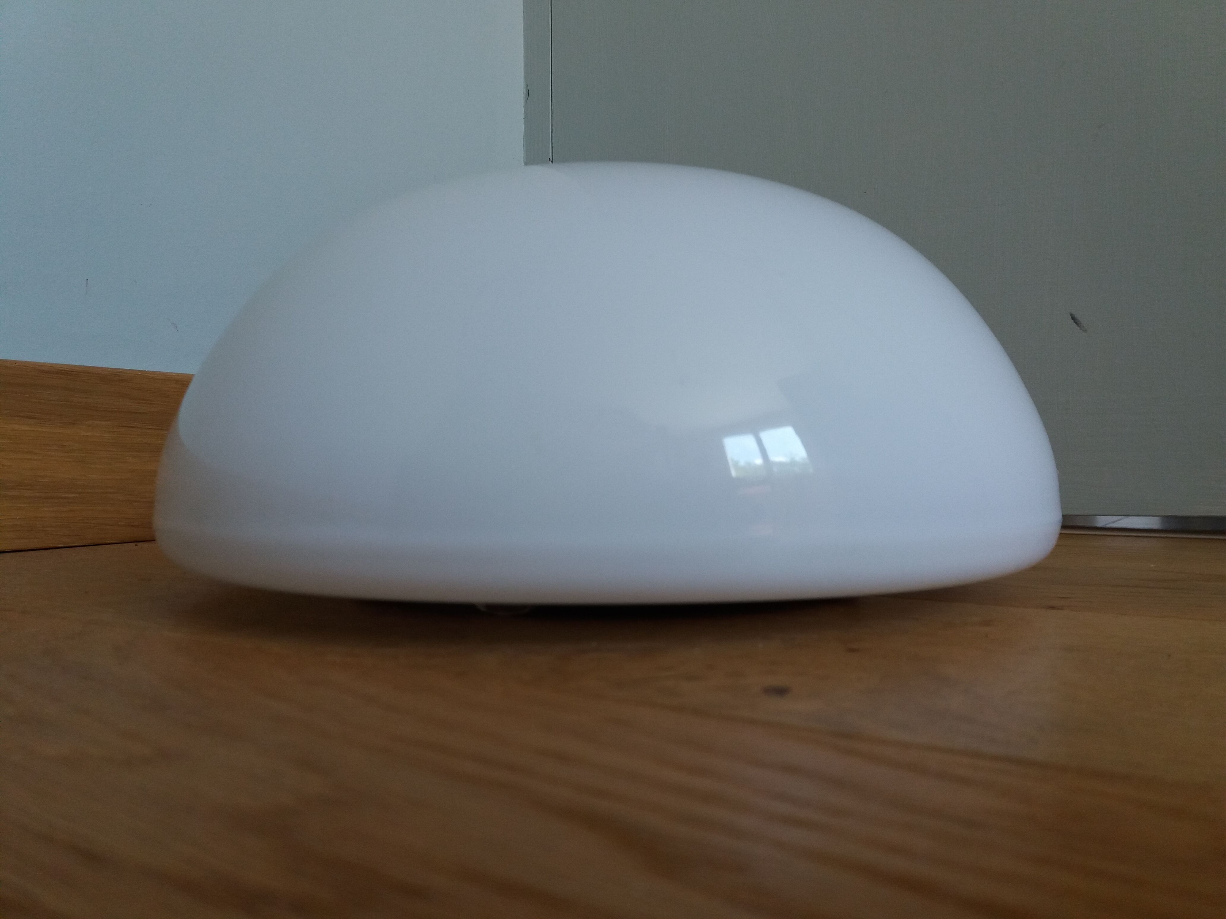 Wall lamp opaline globe diameter 25 cm