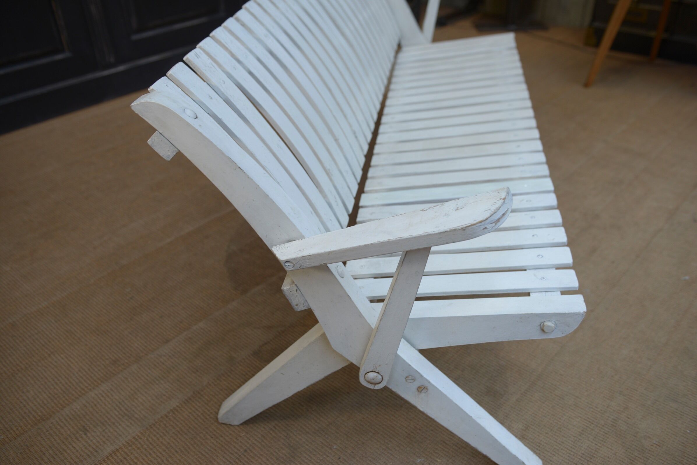 Folding garden bench in white lacquered beech of vintage origin 1950