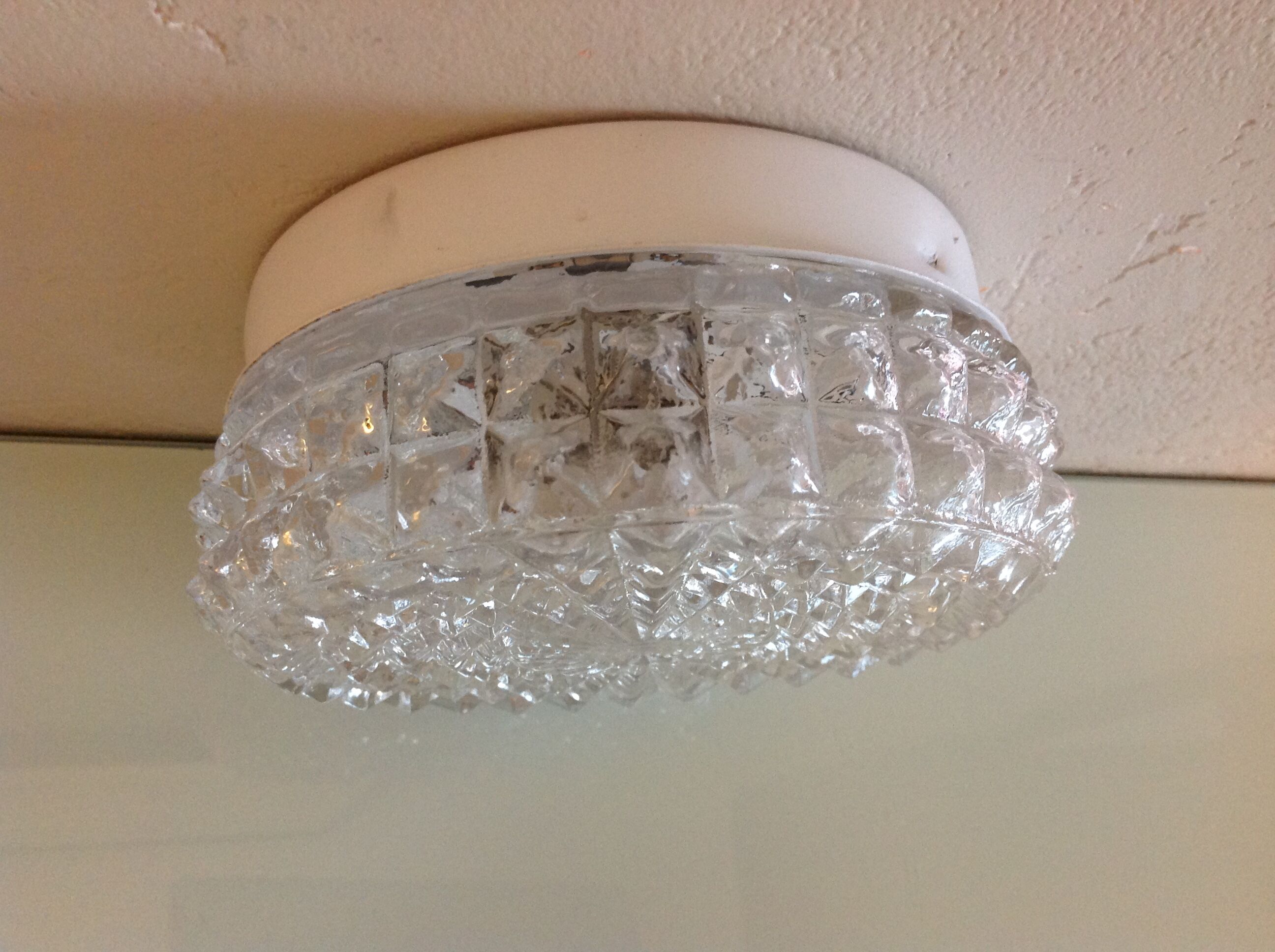 Round ceiling lamp in structured glass vintage 60s-70s