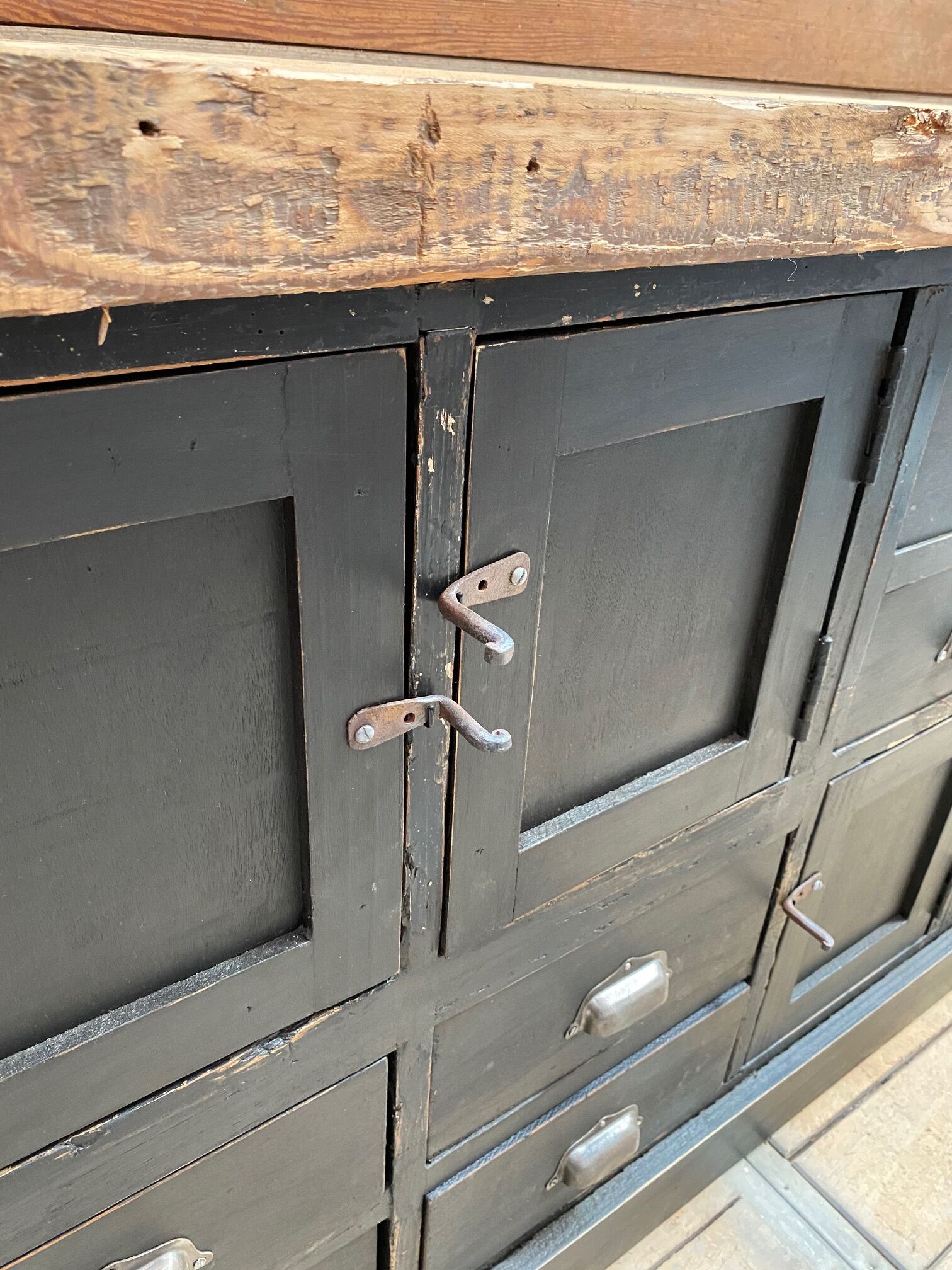 Patinated trade furniture