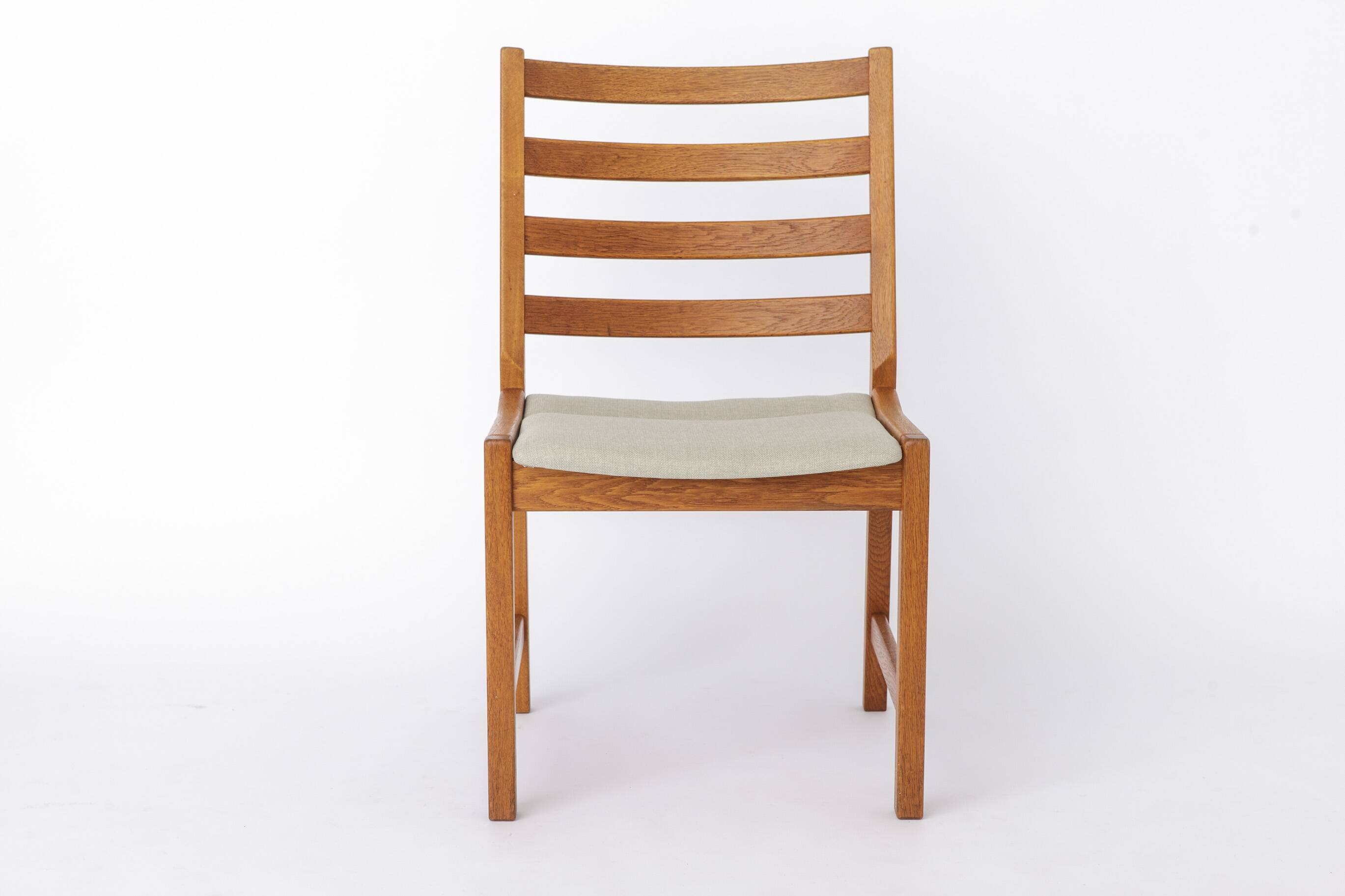 2 of 6 Kurt Østervig Oak Dining Chairs for KP Møbler, 1960s Danish