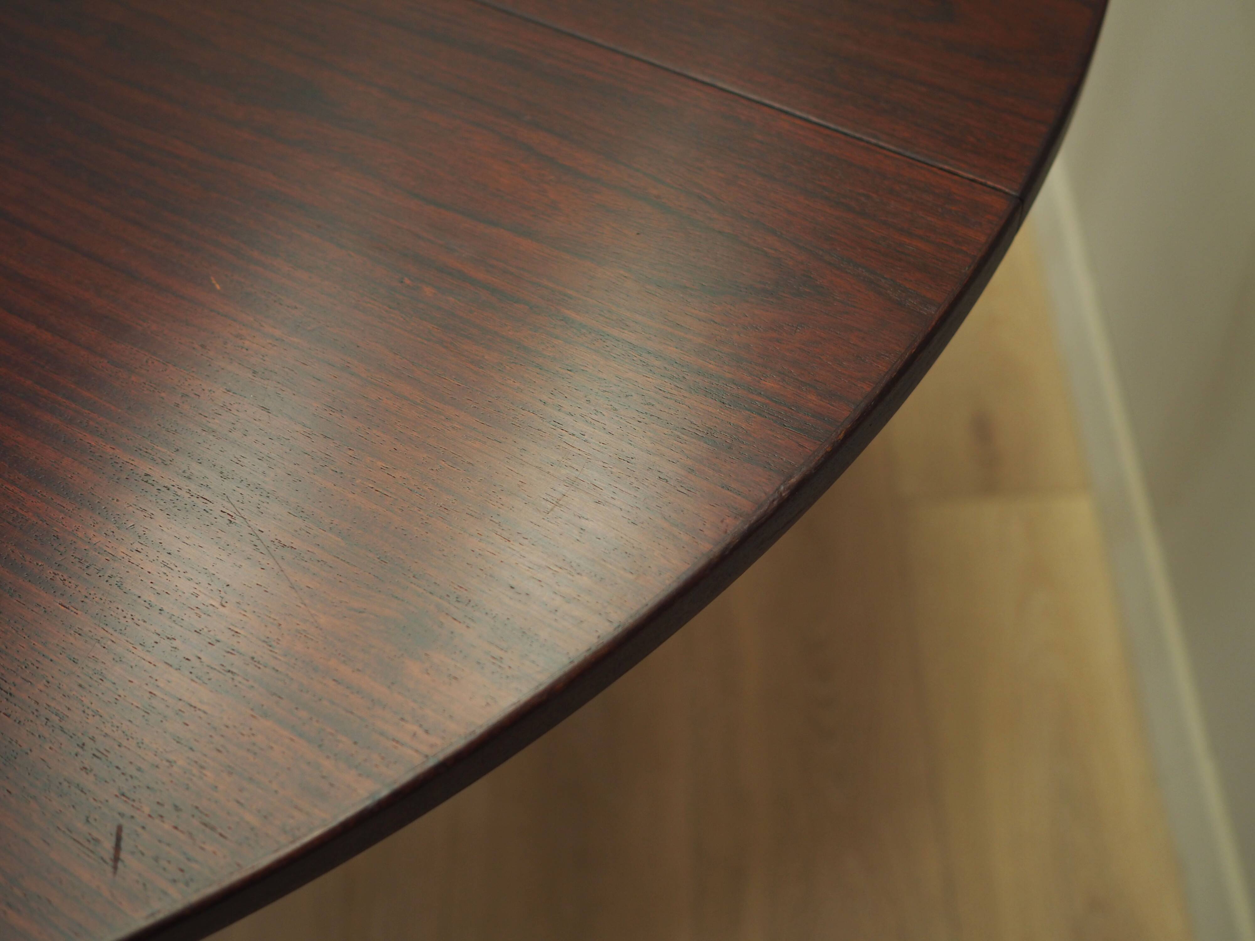 Round rosewood table, Danish design, 1970s, production: Denmark