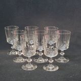 8 anciens verres a vin en cristal de baccarat taillé gravure 10742