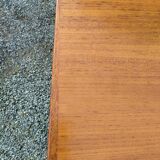 Scandinavian table with extensions