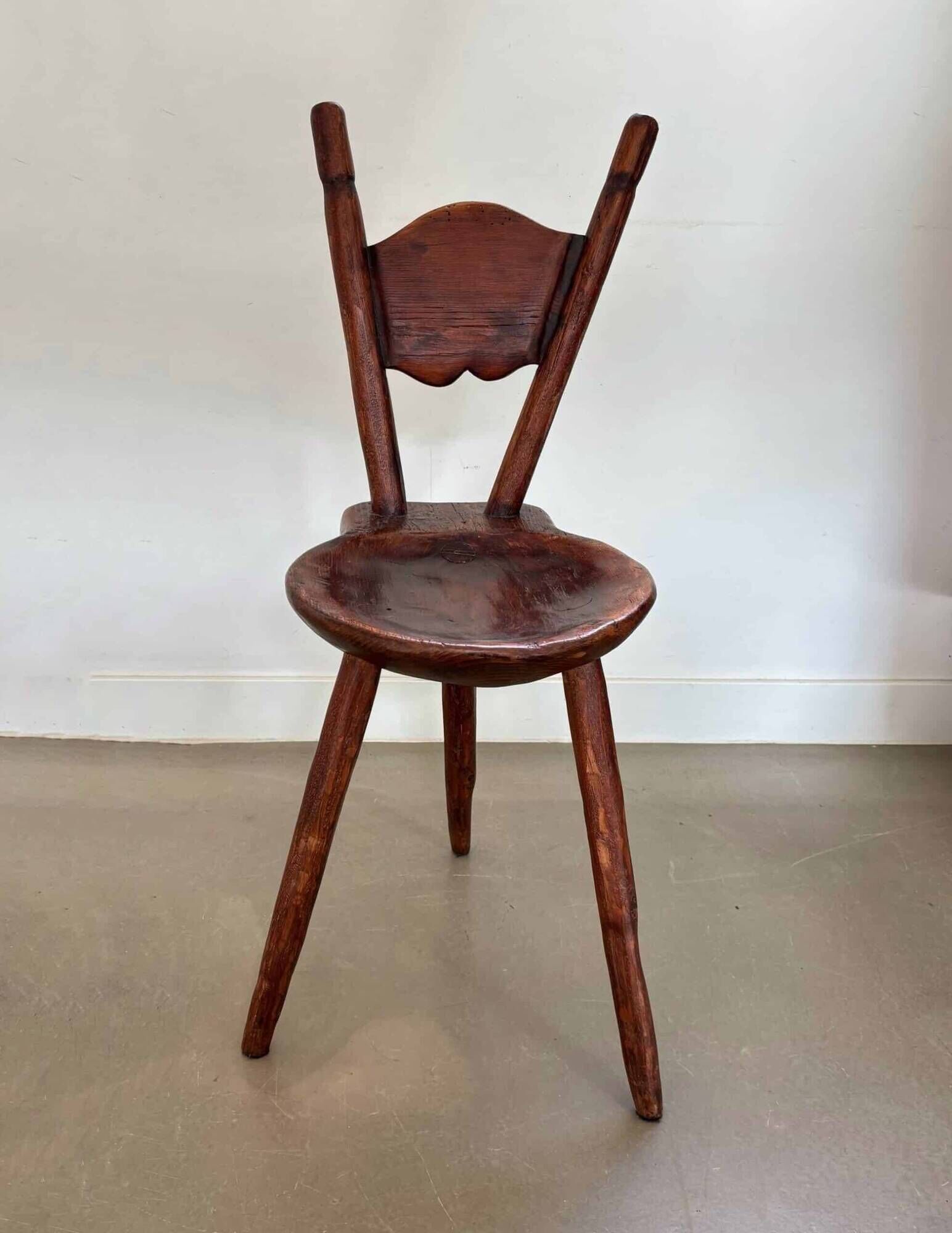 Antique wooden farmhouse tripod (side) chair, 1900s