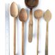 Couverts en bois vintage