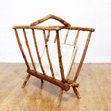 Solid wood magazine rack