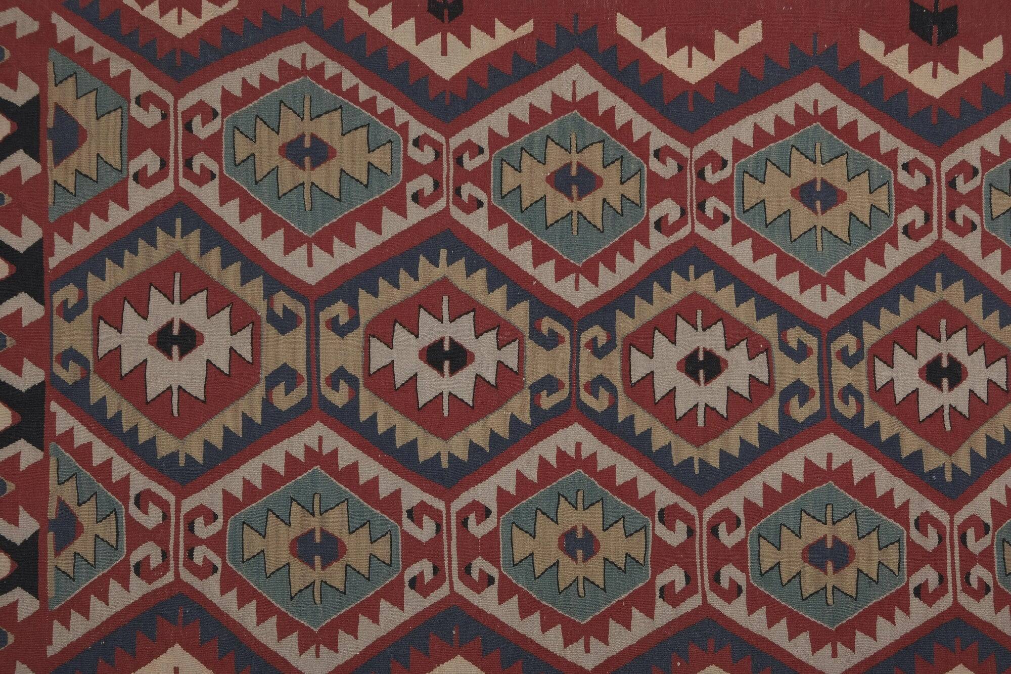 Vintage Turkish kilim, handwoven, 116x171 cm.