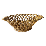 Pichon uzes large woven basket