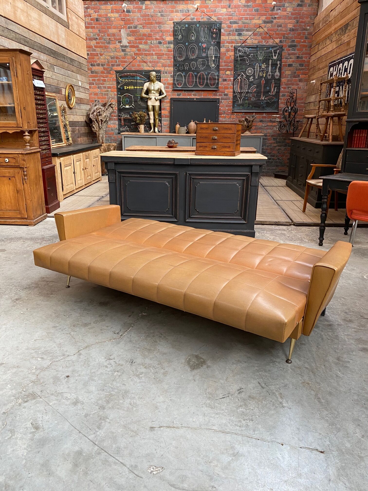 Sofa 60s compass