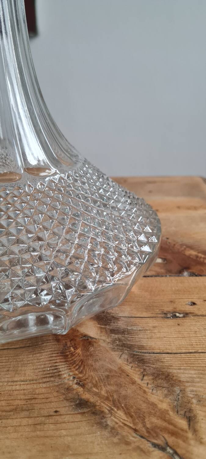 Chiseled decanter