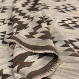 Geometric Subtle Wool Kilim Rug, Handwoven Cream & Brown Floor Covering