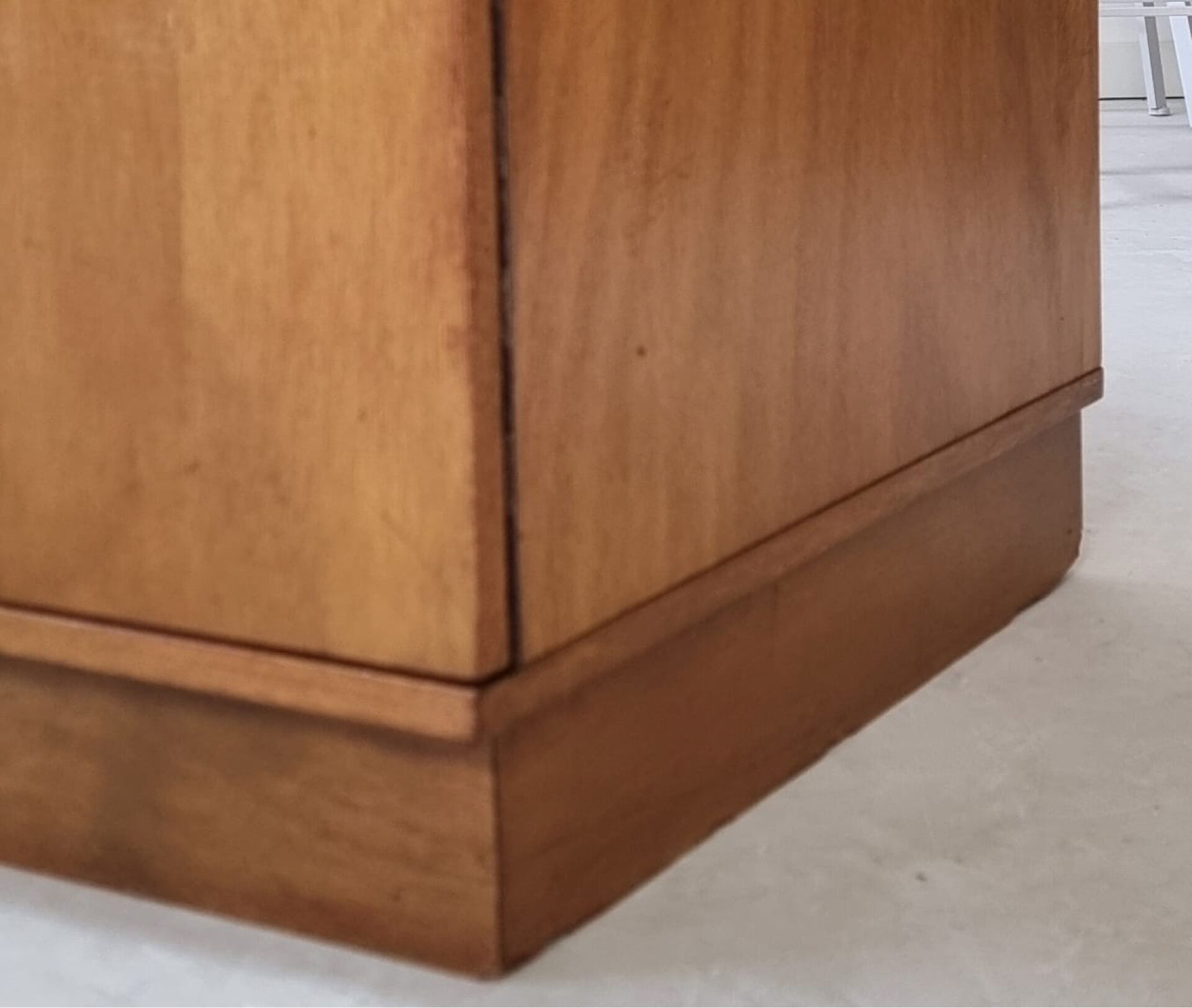 Armoire du milieu du siècle