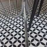 Round table marble and chromed 70 years