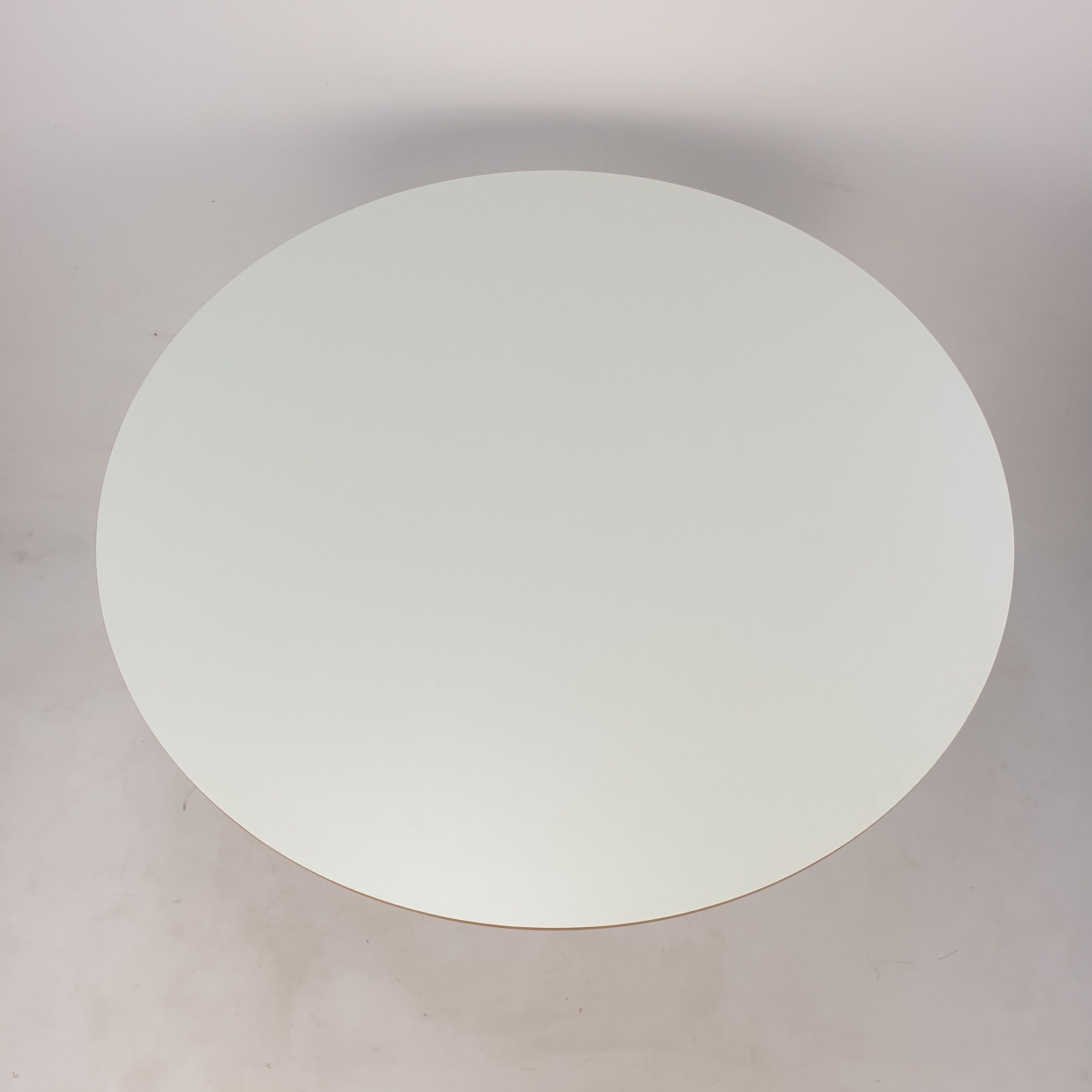 Round Dining Table by Pierre Paulin for Artifort, 1990s