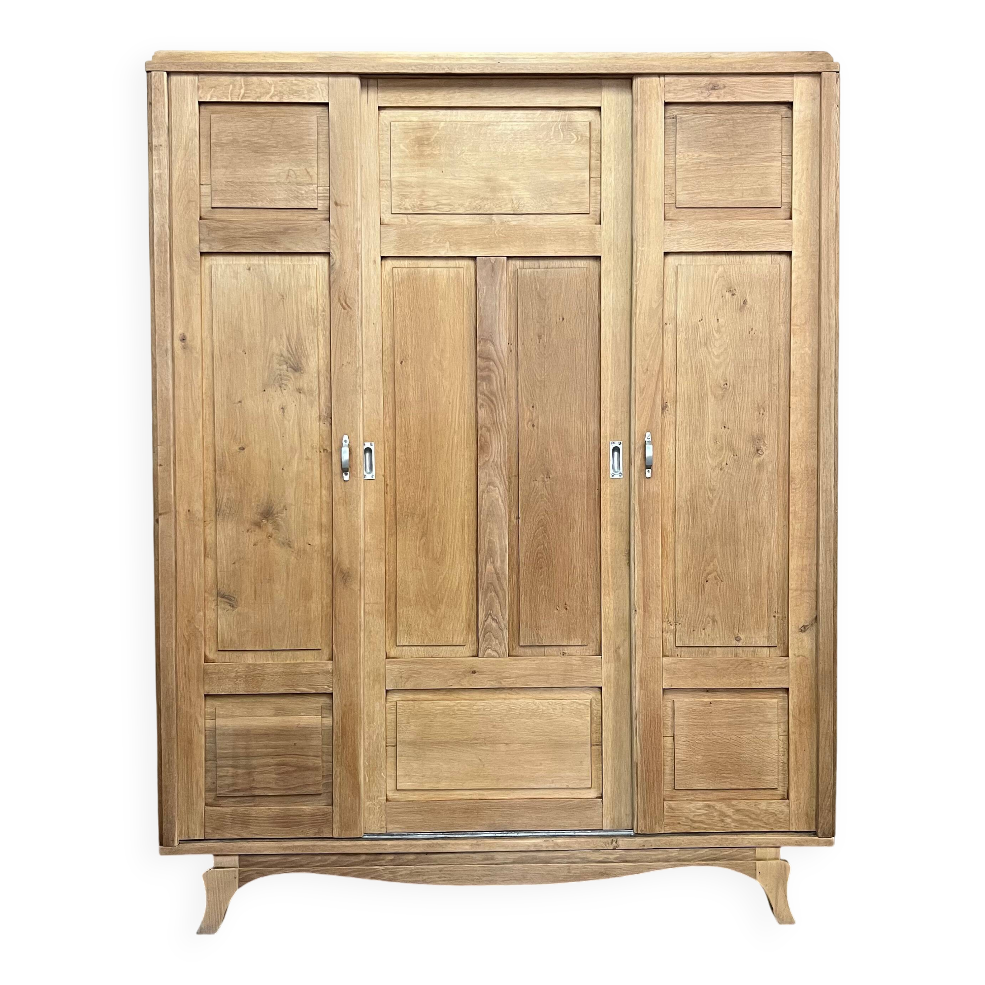 Vintage three-panel sliding wardrobe