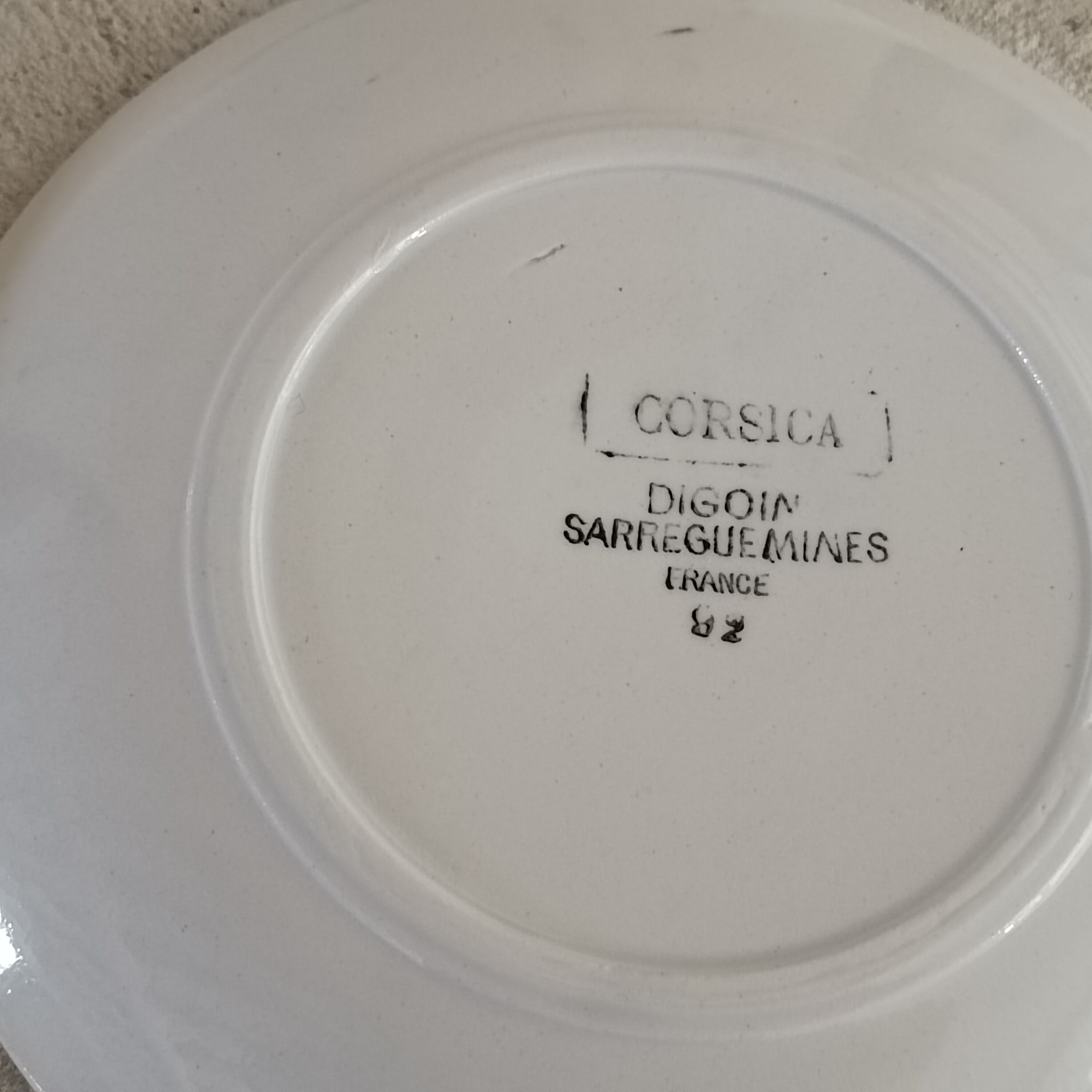 6 Digoin cups and saucers, sugar bowl and milk jug