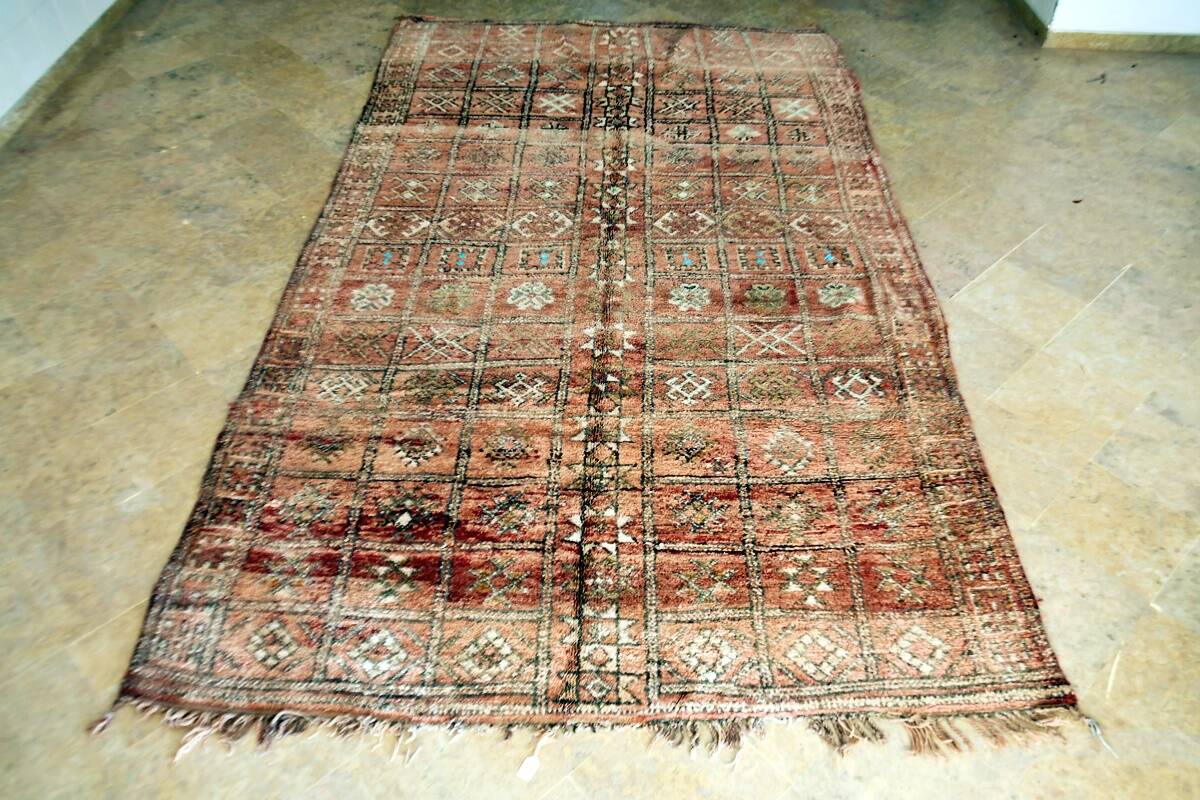 Vintage Zemmour Berber rug
