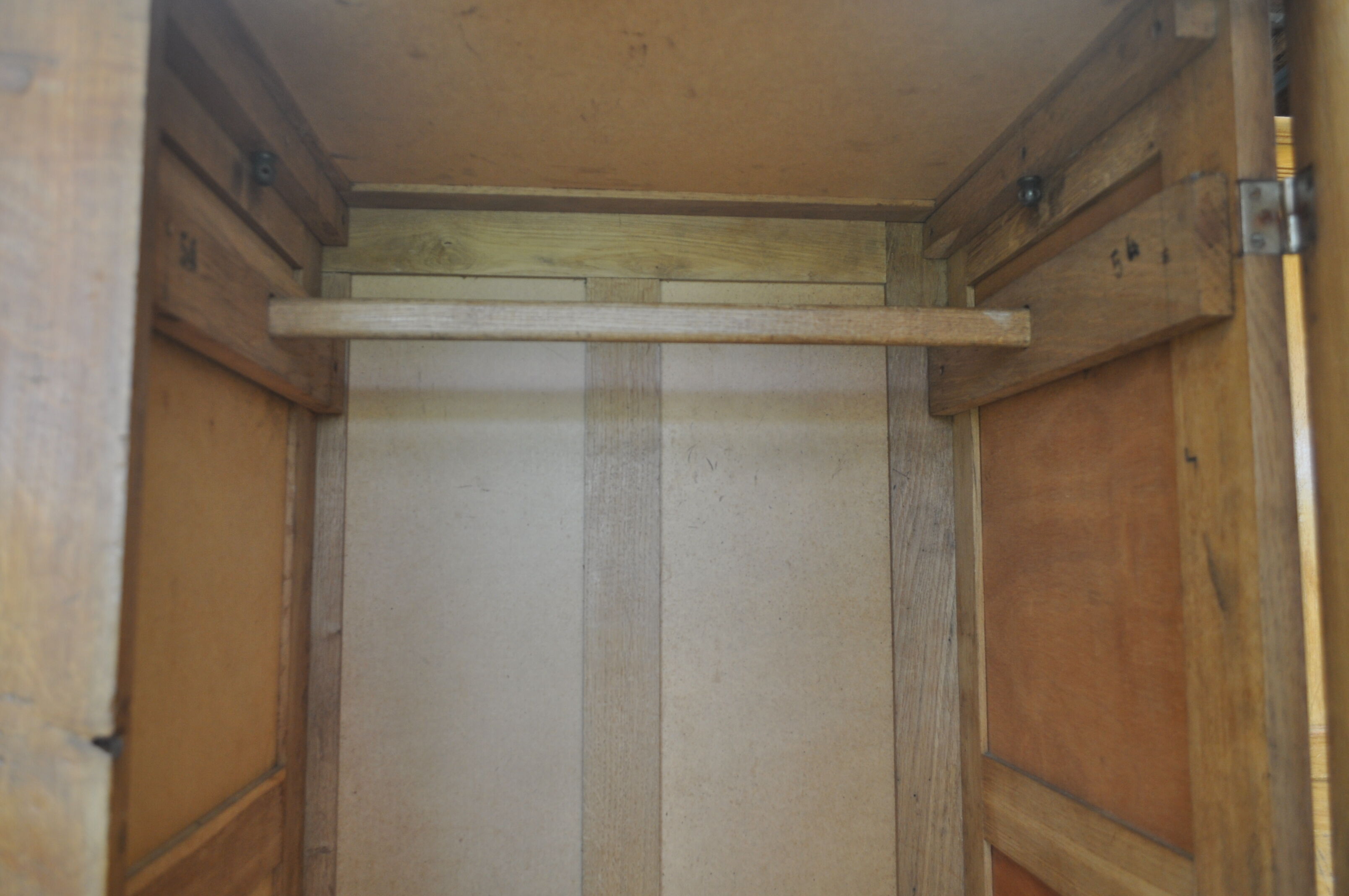 René Gabriel wardrobe
