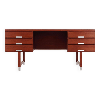 Teak desk, Danish design, 1970s, manufacturer: Eigil Petersens Møbelfabrik