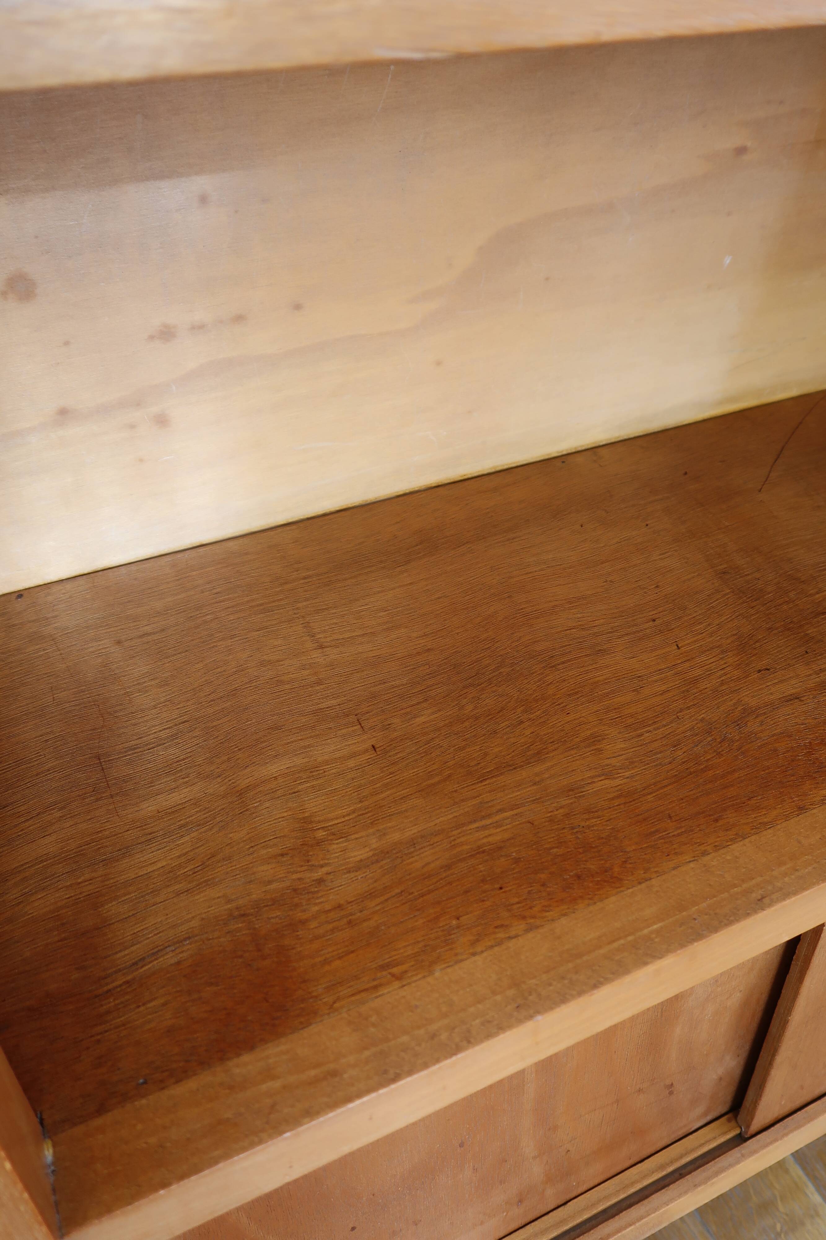 Bookcase 60