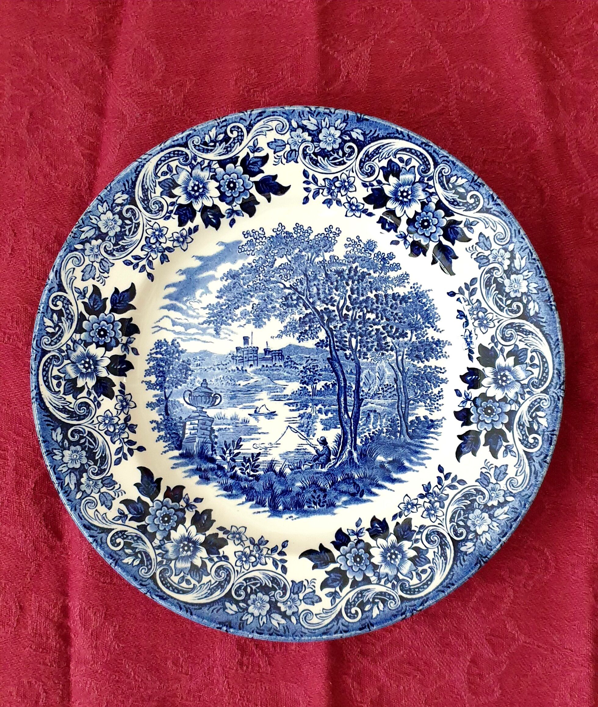 Les pêcheurs du lac - english porcelain plate churchill
