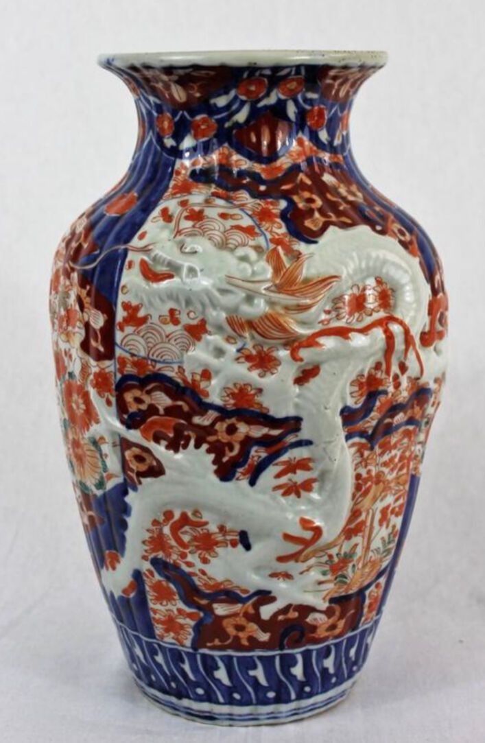 19th century Imari porcelain baluster vase with dragon relief decoration