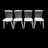 Series of 4 vintage solid wood chairs Scandinavian style