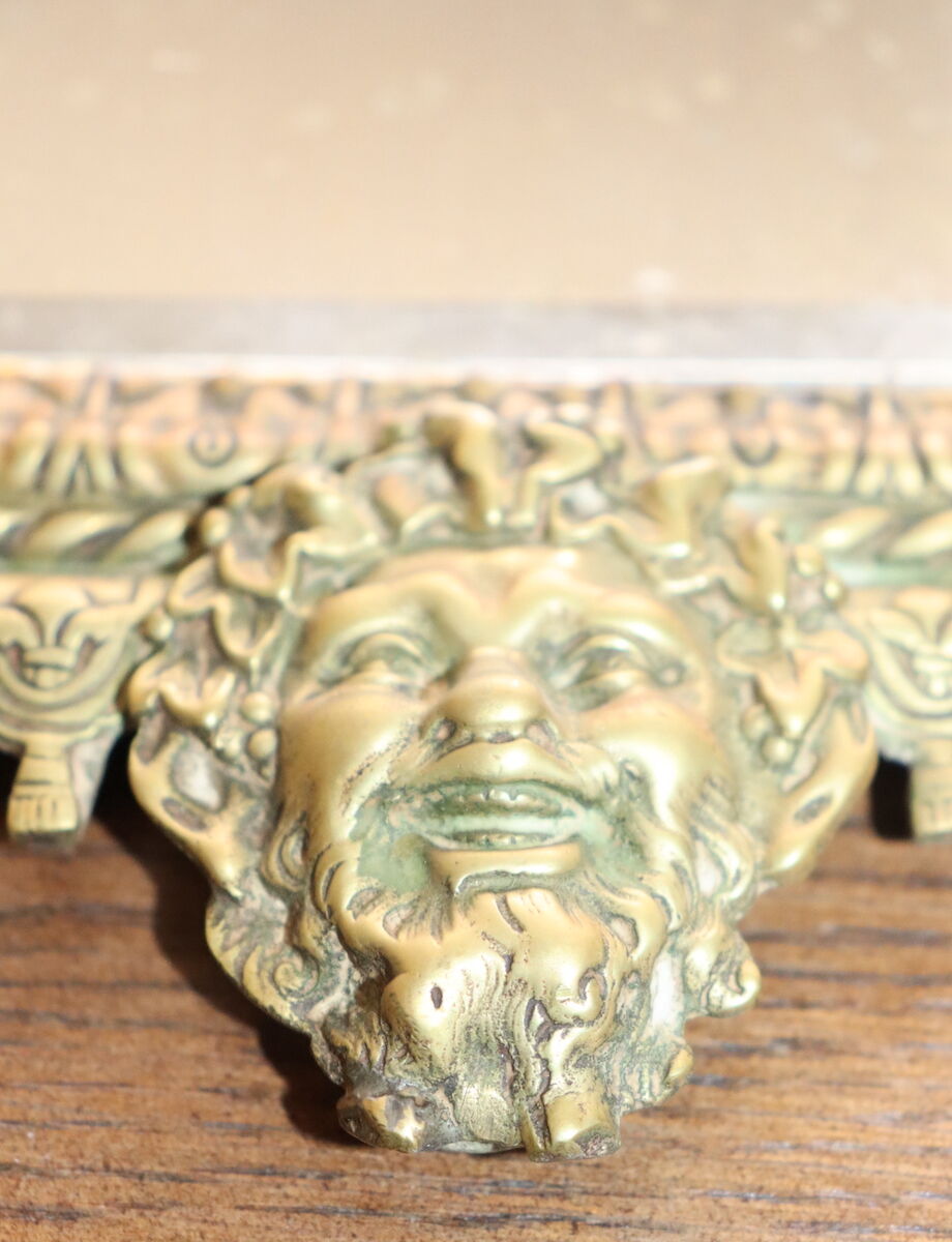 Paire de miroirs biseautés en bronze louis XIV
