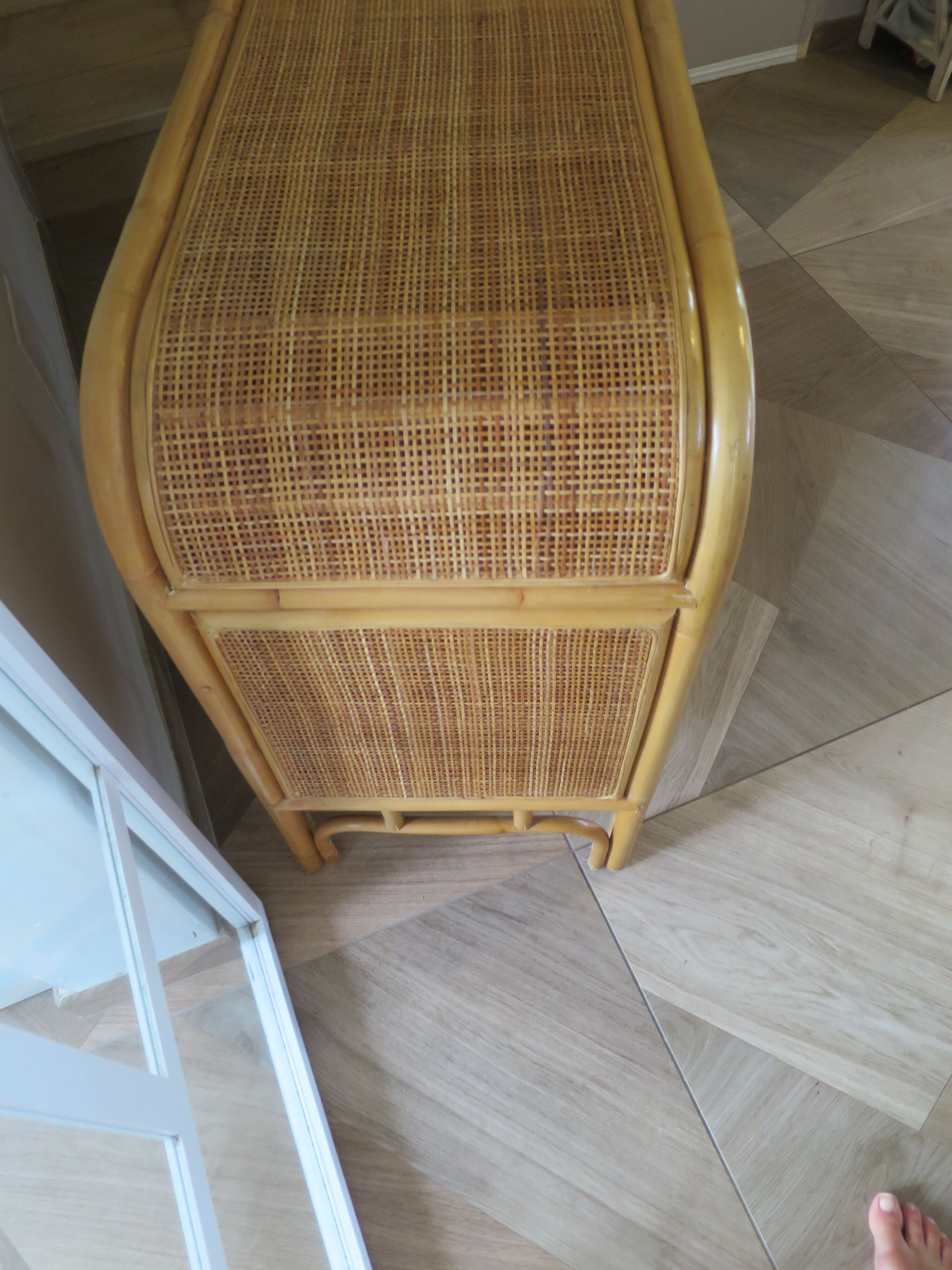 Buffet bas 2 portes -rotin tressé-bambou -cannage
