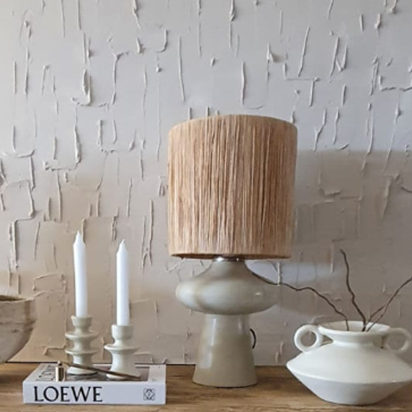 Tadelakt lamp with raffia lampshade