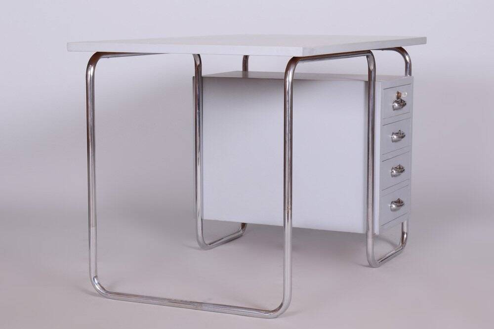 Bauhaus Lacquered Wood Writing Desk & Chair attributed to Hynek Gottwald, 1930s, Set of 2