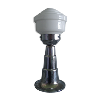 Art Deco-style lamp