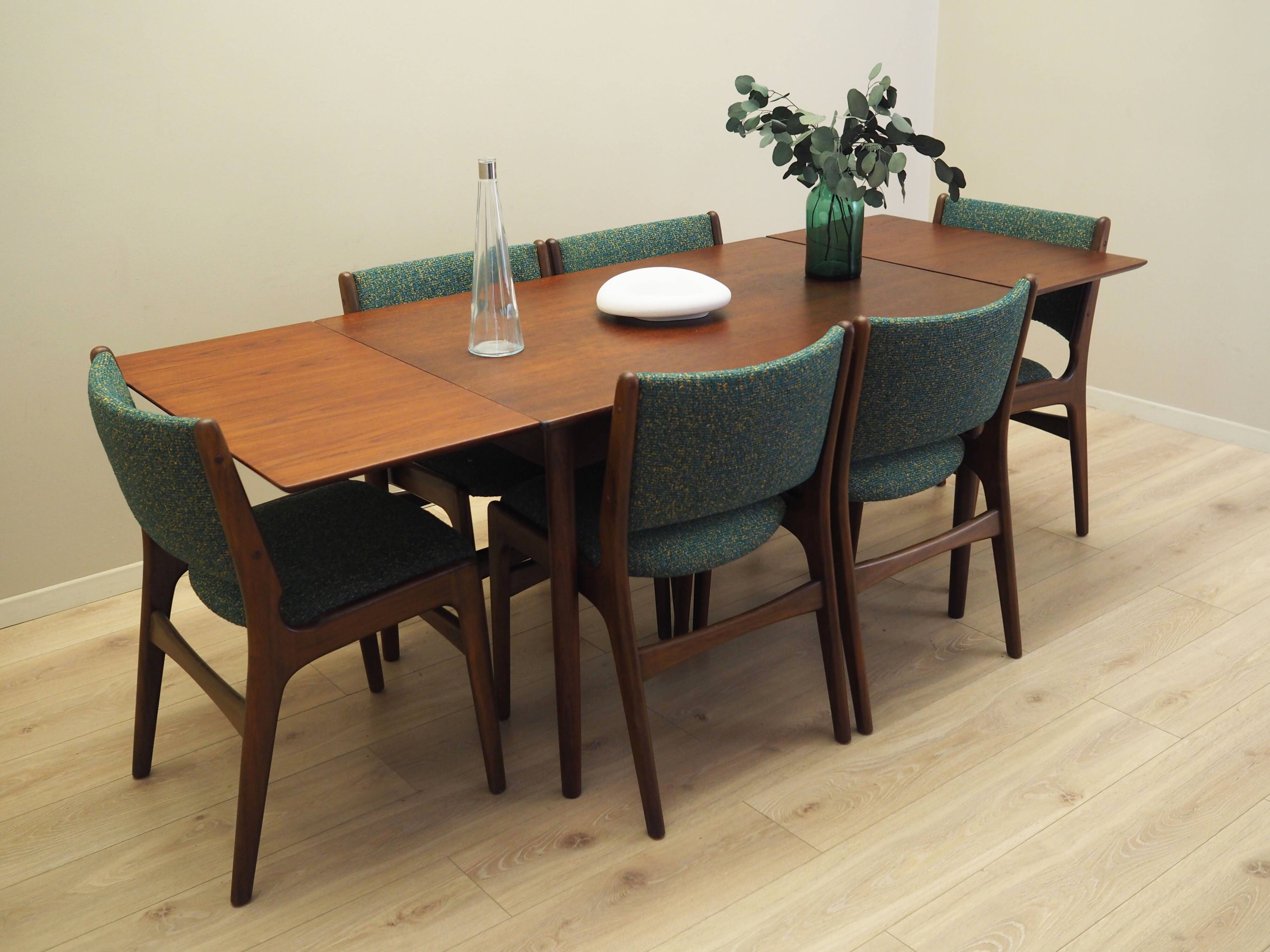 Set of six mahogany chairs, Danish design, 1970s, designer: Henning Kjærnul
