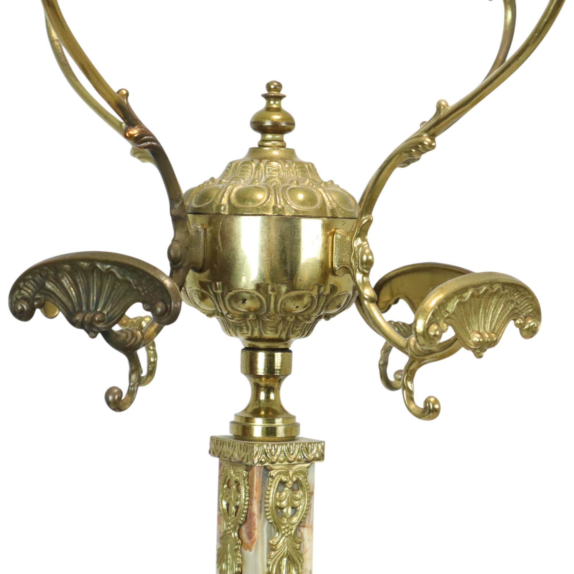 Porte-manteau Hollywood Regency en onyx et laiton, années 50, 167 cm