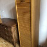 Curtain cabinet furniture