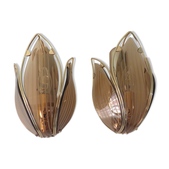 Pair of vintage lotus-shaped wall lamps in brass and smoked glass by Massive 1970