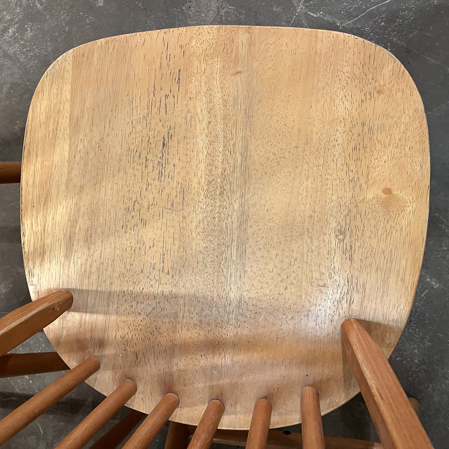 Series of 4 Windsor chairs