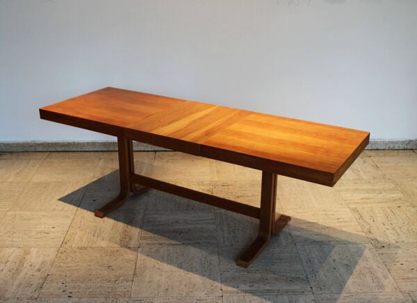 Table basse extensible en bois courbé vintage par Drevopodnik Holesov, 70's