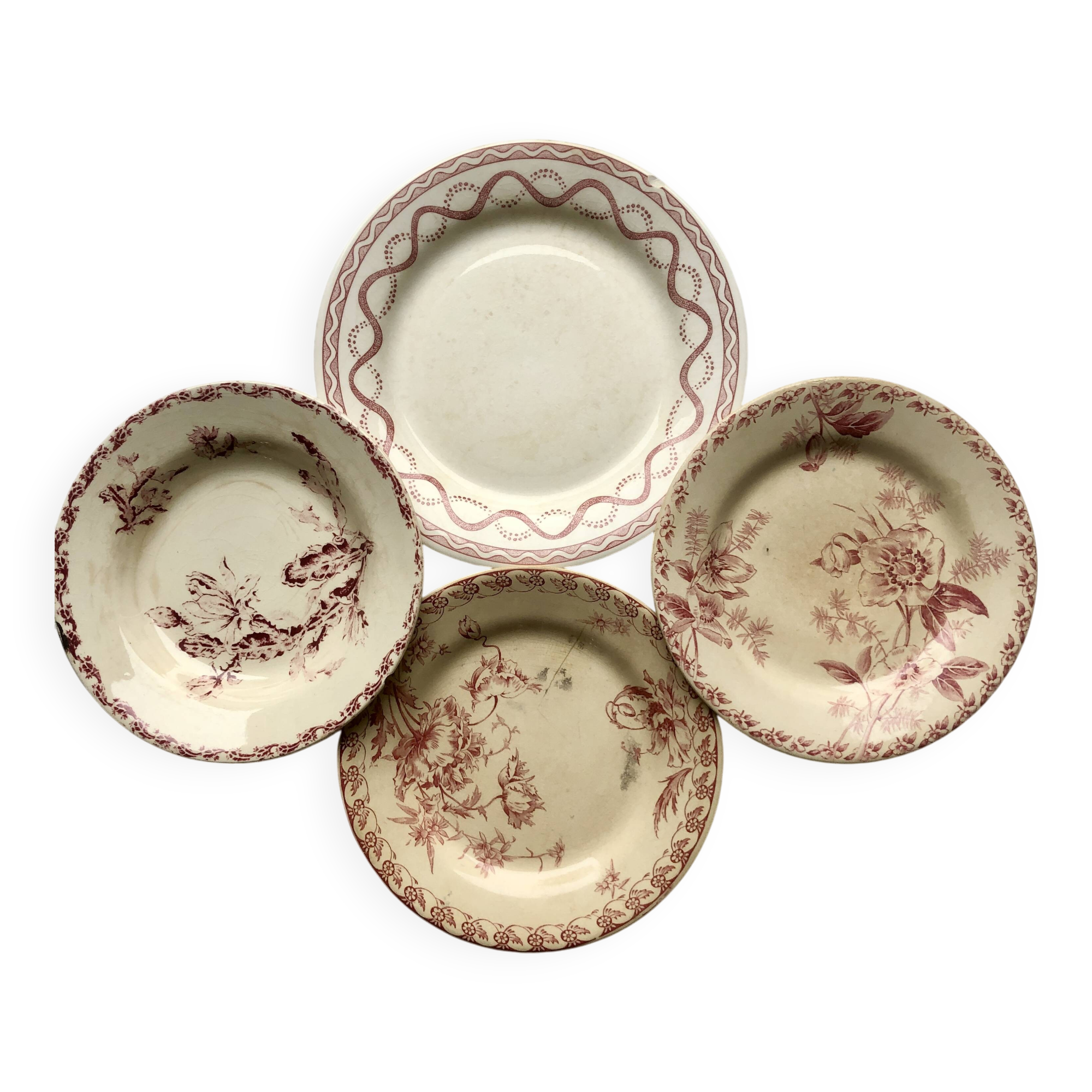Set of 4 flat plates "Terre de Fer"