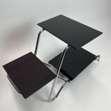Tubular steel flower stand
